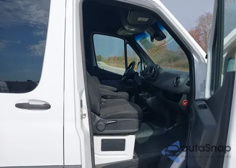 2020 Mercedes-Benz Sprinter 3500 High Roof V6 из США, поврежденный, VIN W1W5ECHY7LT030350